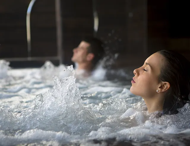 Le bain a remous